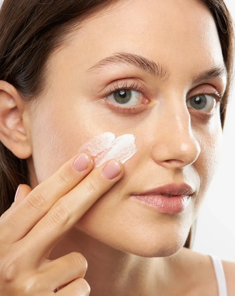 Комплект козметика за зряла кожа: дневен крем със SPF 20 и нощен крем Orphica