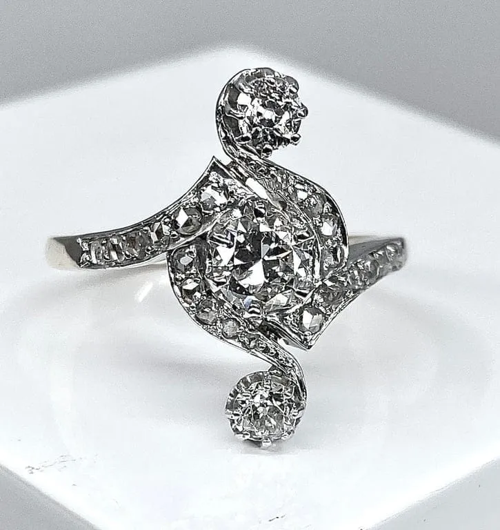 Златен и диамантен пръстен, 1900 г