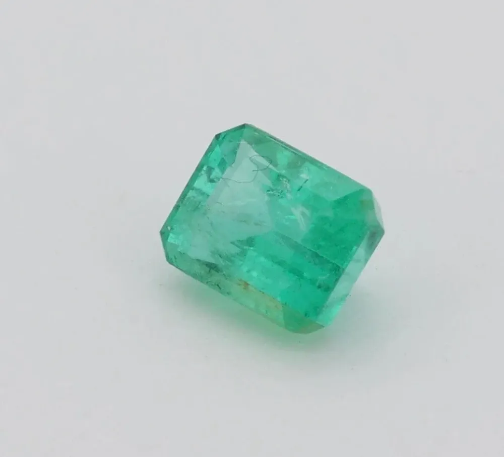 Изумруден сертификат 0,66cts GFCO