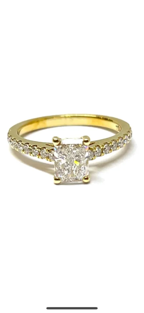 Пръстен Солитер жълто злато диамант 0.70 ct