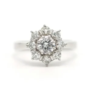 Съвременен пръстен от бяло злато, инкрустиран с диаманти (+-0.88ct)