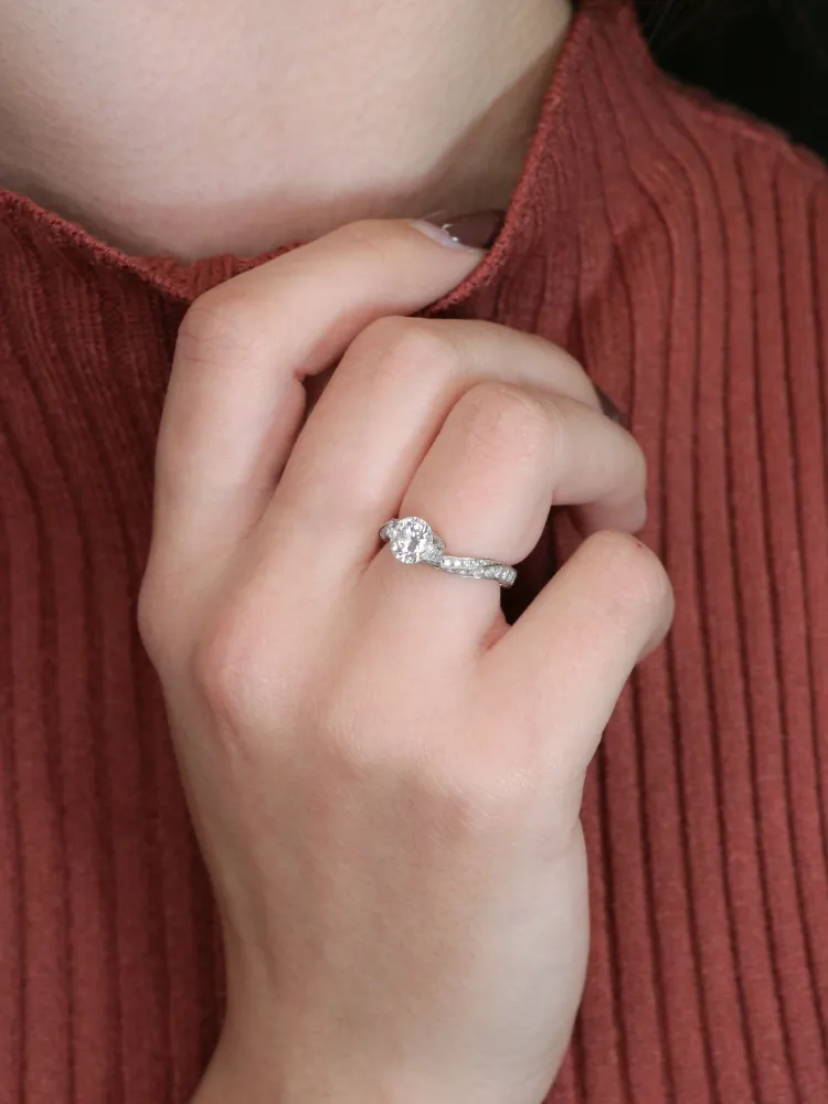 Пръстен Солитер бяло злато с брилянтни диаманти 0,90 ct