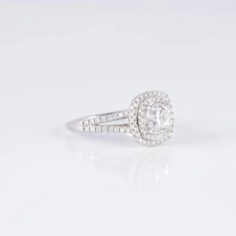 Пръстен Солитер 1.22ct Изключително бяло