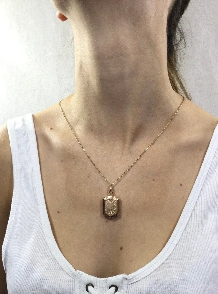 Висулка със снимка от розово злато