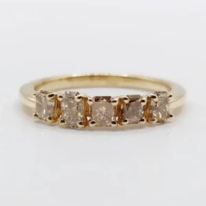 Деми Сватбена халка винтидж злато 14k и 0,95 карата радиант диаманти Fancy Yellow