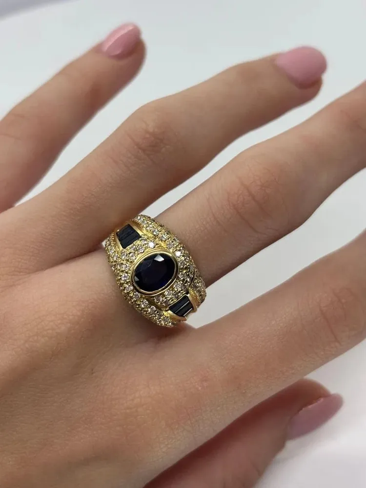 Пръстен от жълто злато със сапфир 2,5 ct и диаманти 1 ct