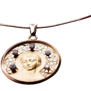 Голям медал Дева Мария жълто злато и диаманти