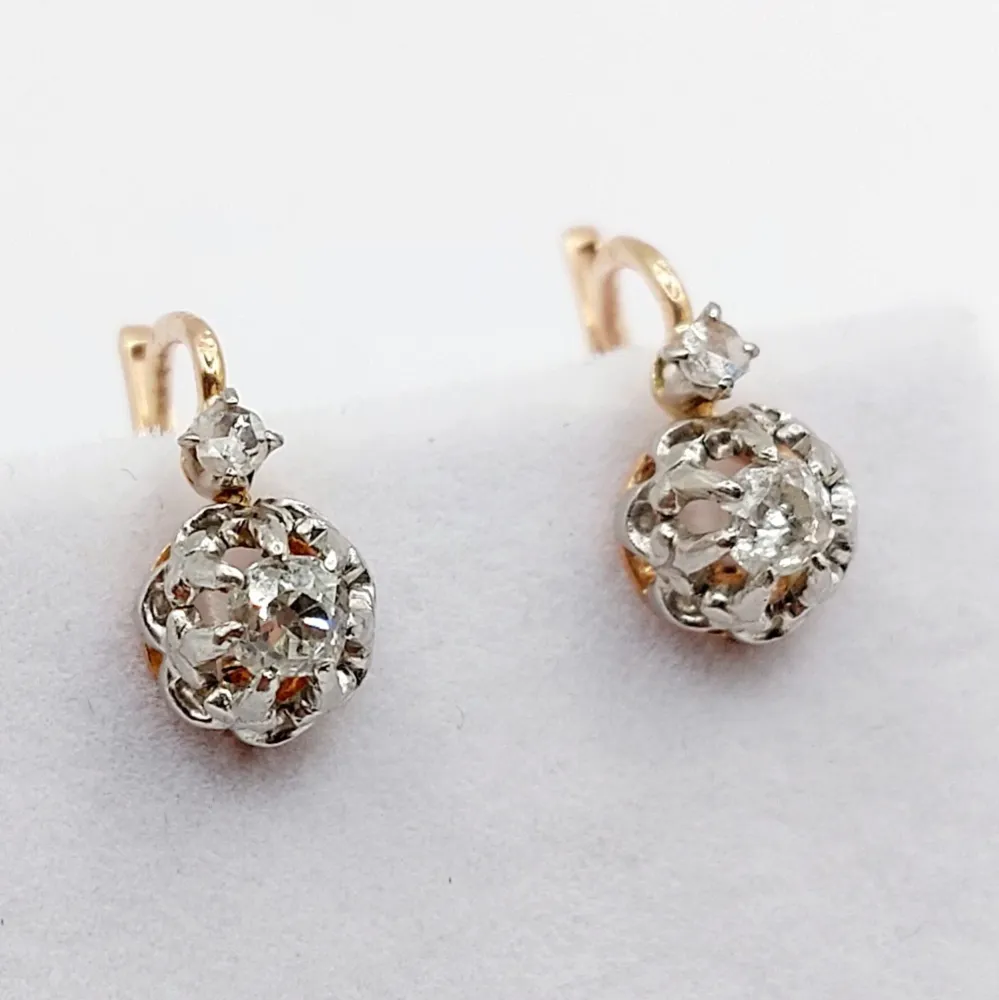 Спящи обеци антично злато или розово 18k, диаманти със стара шлифовка 0.30 карата (около 1890 г.)