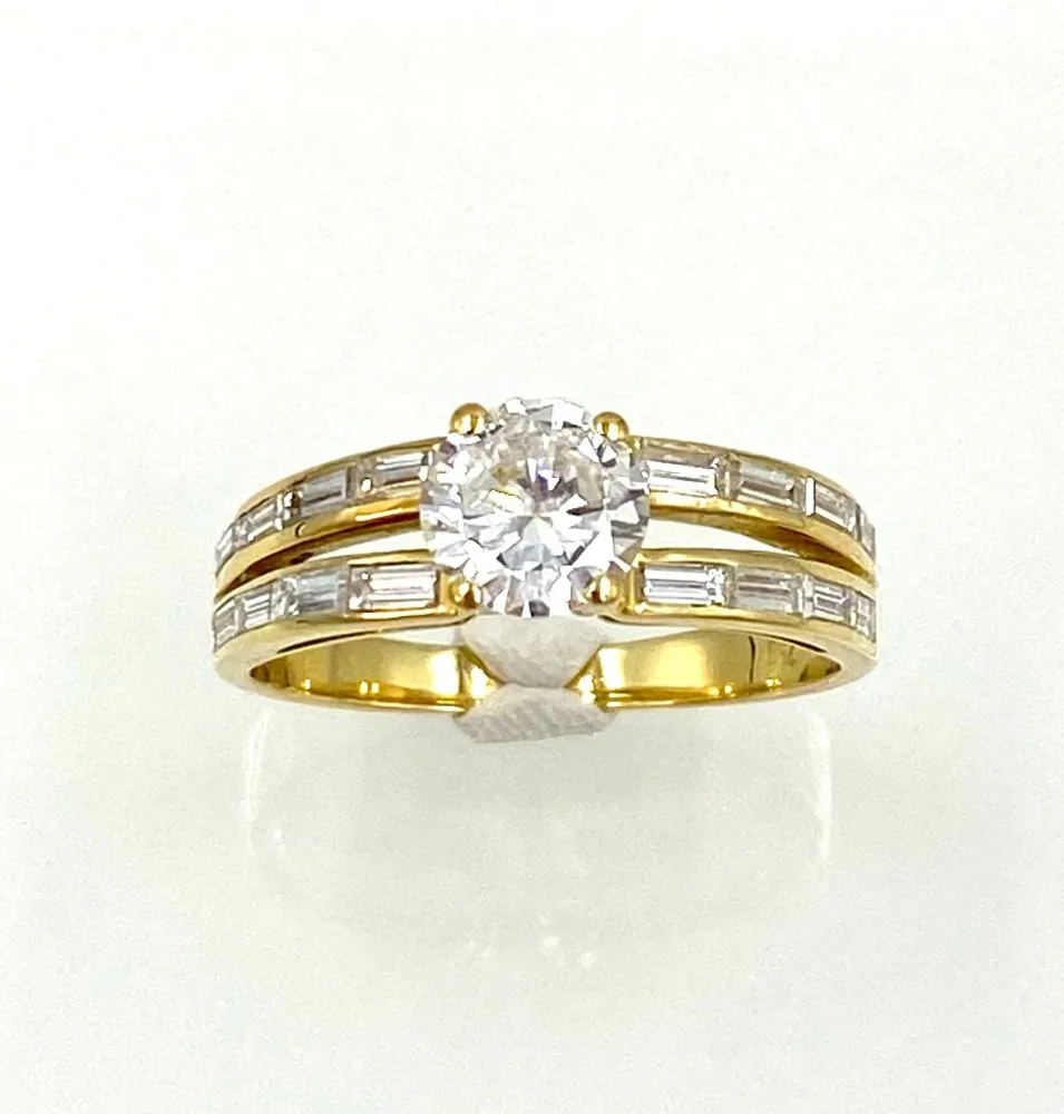 Пръстен от 18K жълто злато с 0,91ct диаманти