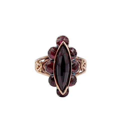 Античен маркез пръстен от розово злато 18k с гранати върху фолио (около 1890)