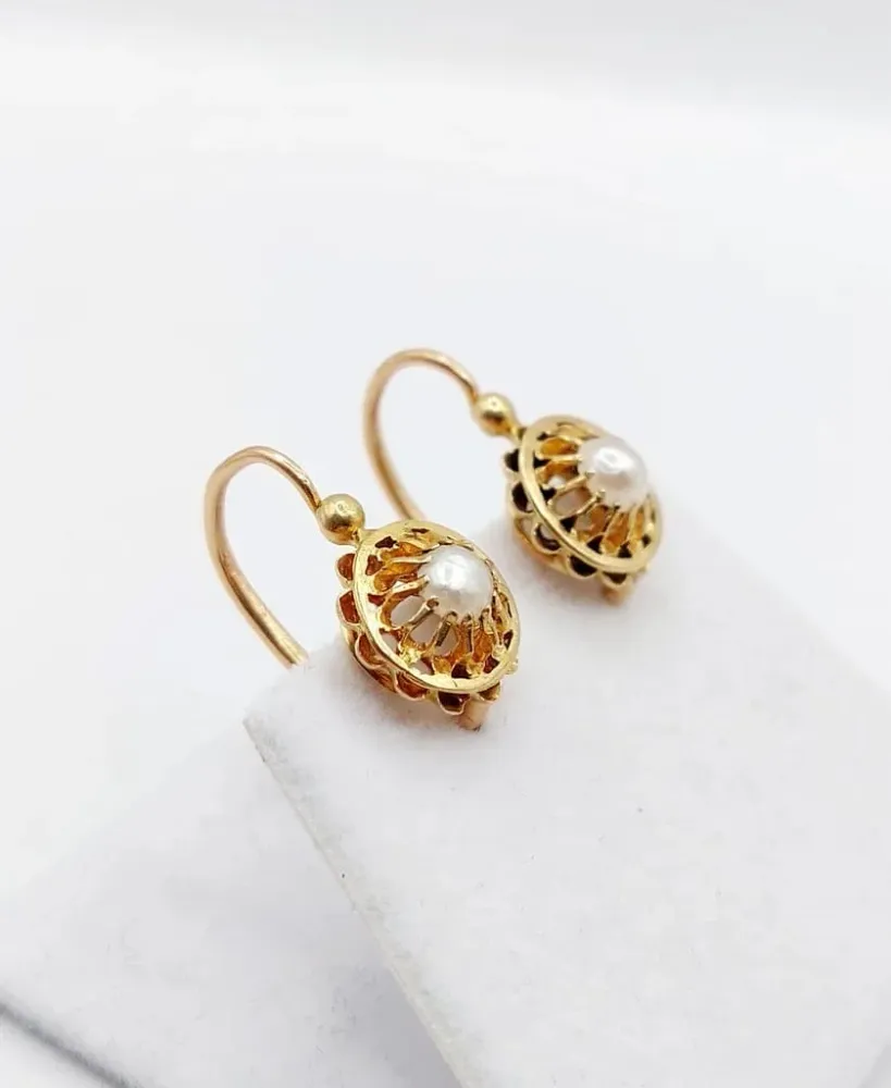 Спящи обеци антични цветя от 18k злато и перли (около 1900 г.)