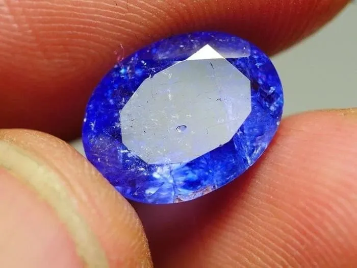 Танзанит 4,13 cts