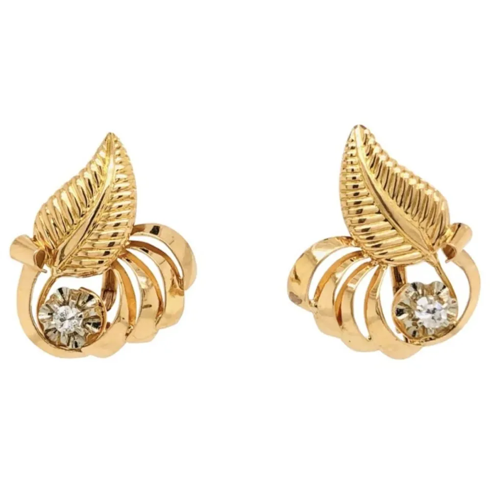 Обеци с диамантени листа от 0,5 Ct