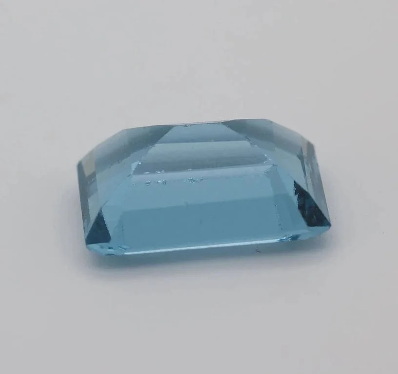 Синтетичен син шпинел 8.60cts