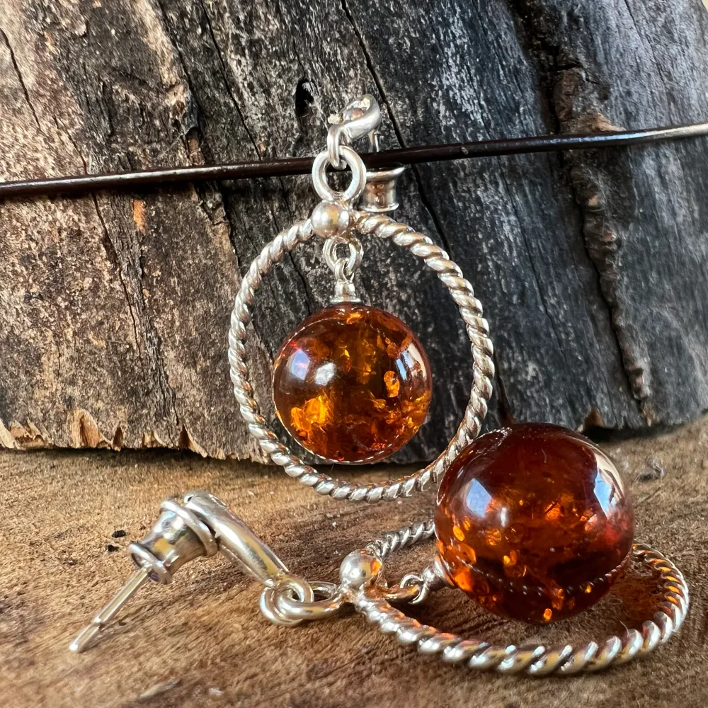 Сребърни обеци с кехлибар Amber1