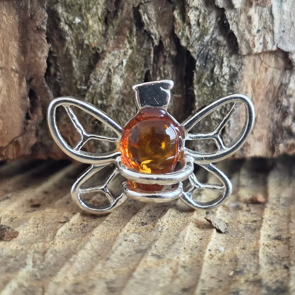 Кехлибарен сребърен медальон Amber26