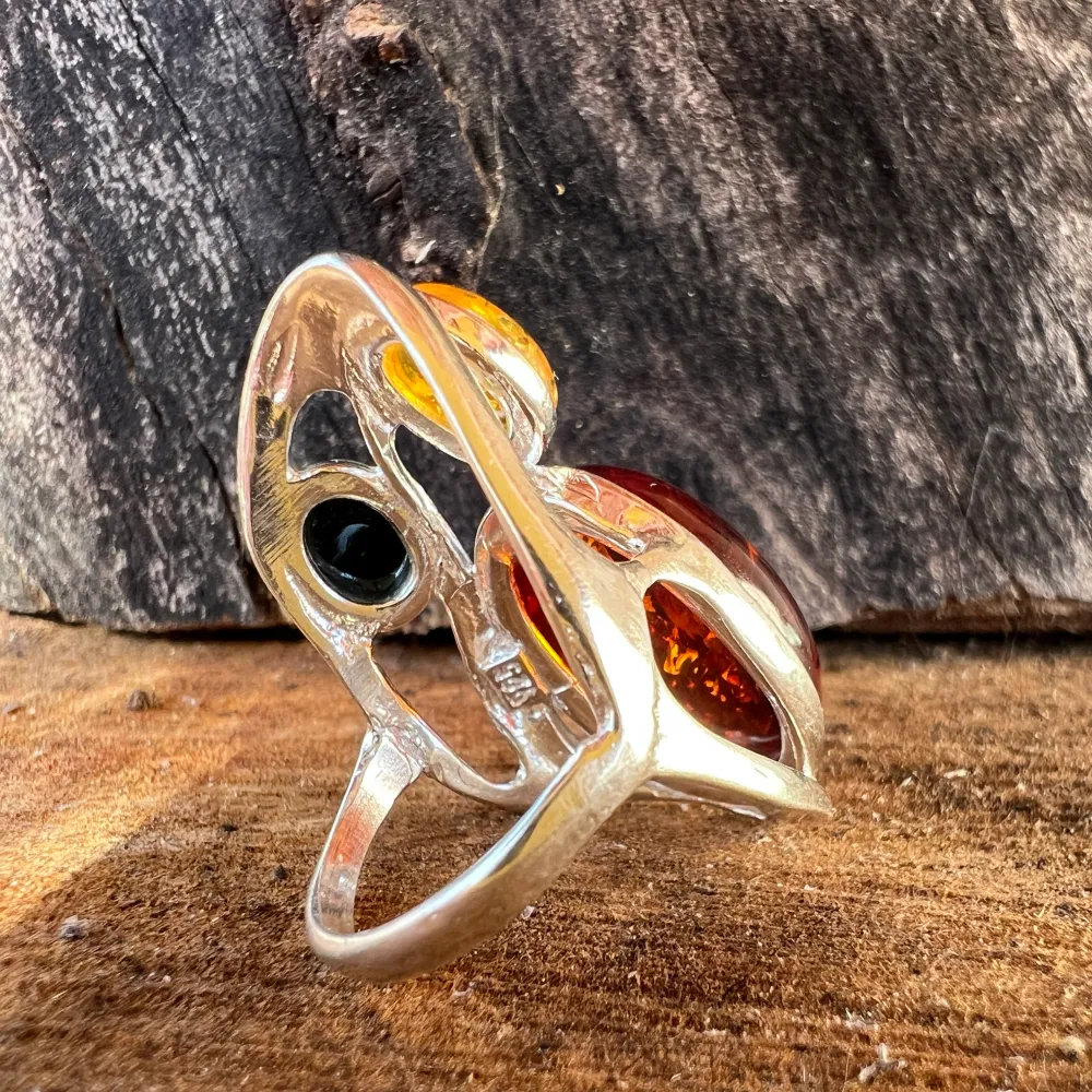 Сребърен пръстен с кехлибар Amber5
