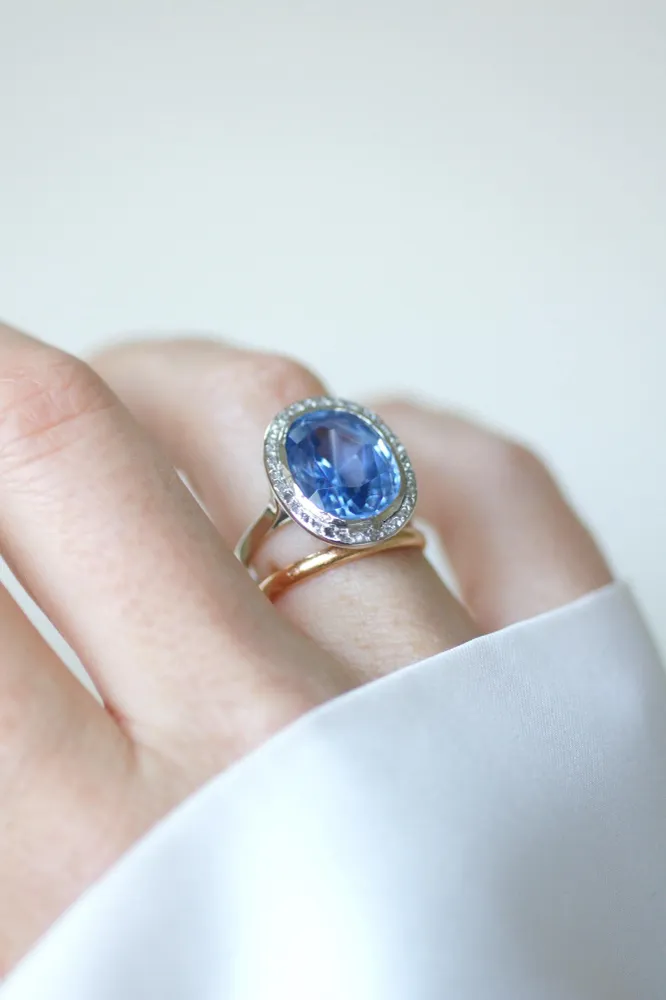 Пръстен Art Deco с необработен с топлина цейлонски сапфир 10,50 ct и диаманти