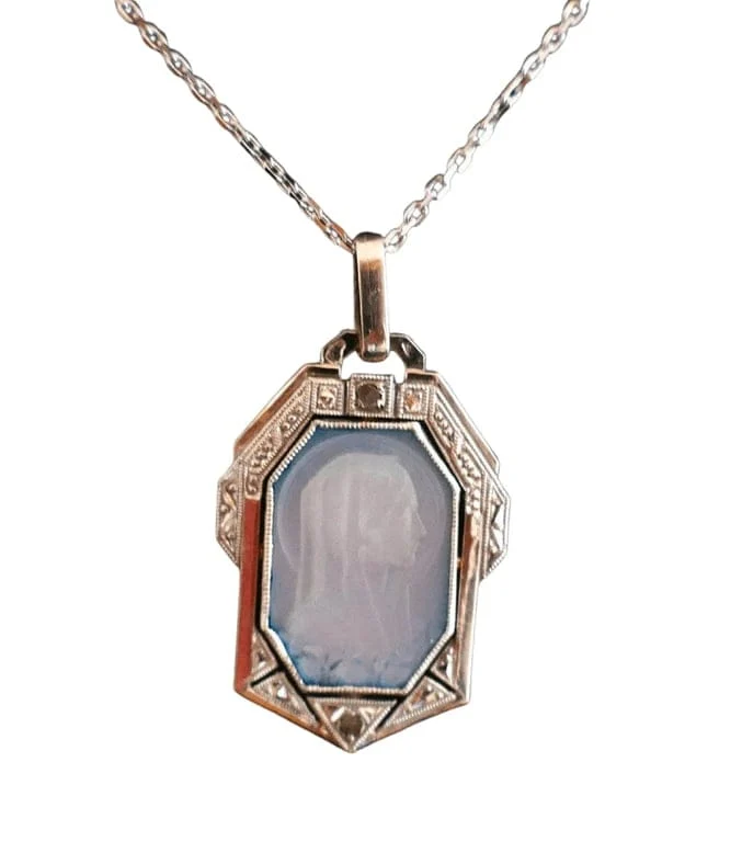 медал Art Deco, седеф, диаманти