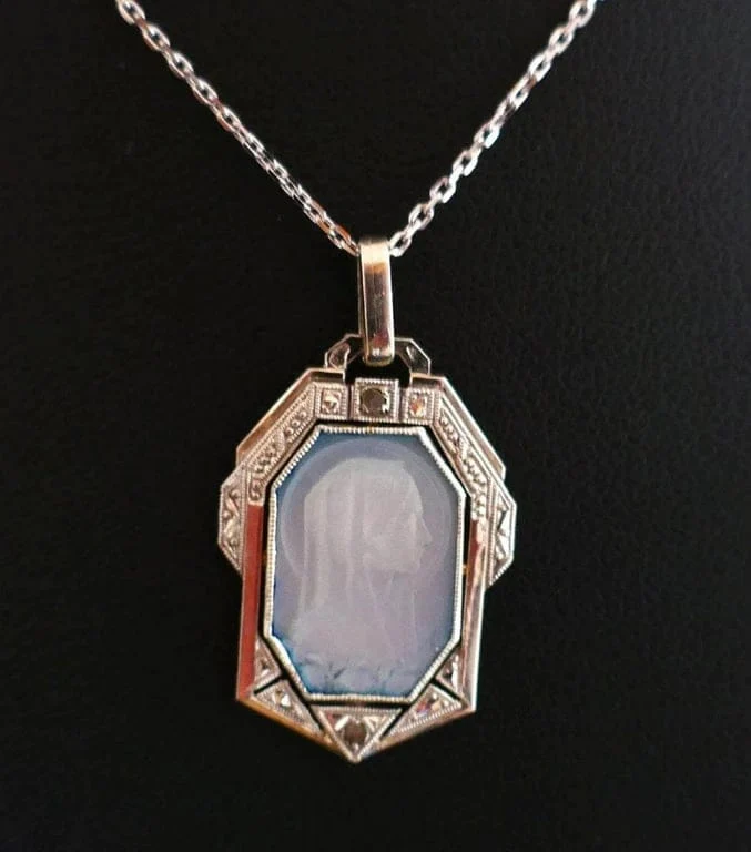 медал Art Deco, седеф, диаманти