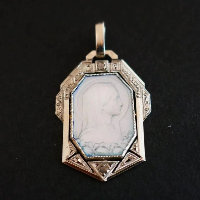 медал Art Deco, седеф, диаманти