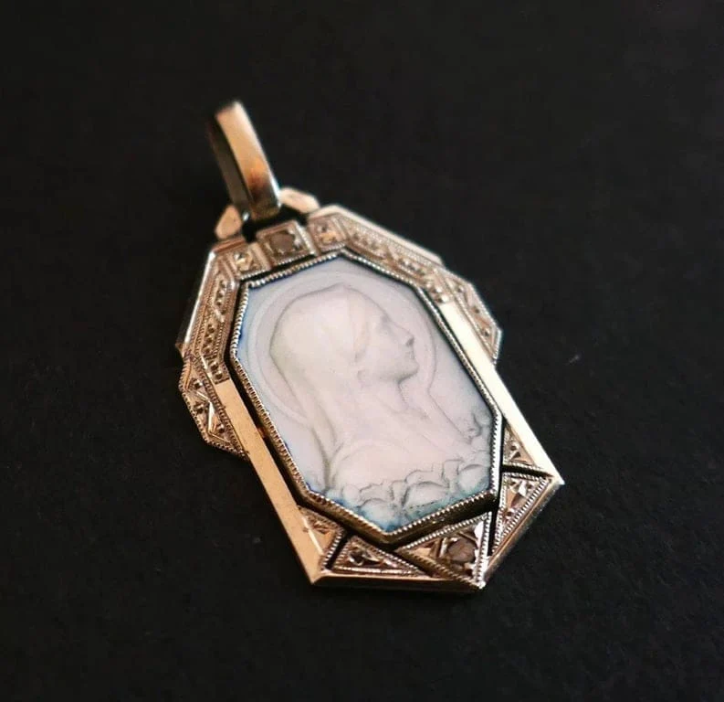 медал Art Deco, седеф, диаманти