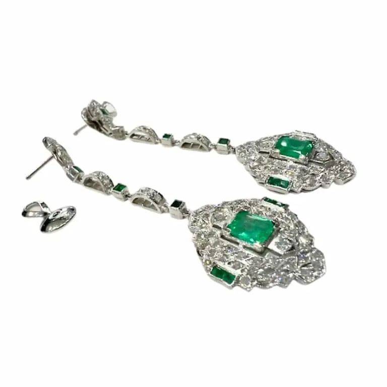 Обеци в Платина на стила Art Deco с диаманти и изумруди