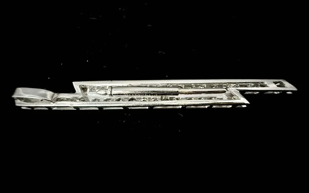 Шнола и висулка Art Deco злато и Платина инкрустирани с 2,60 карата
