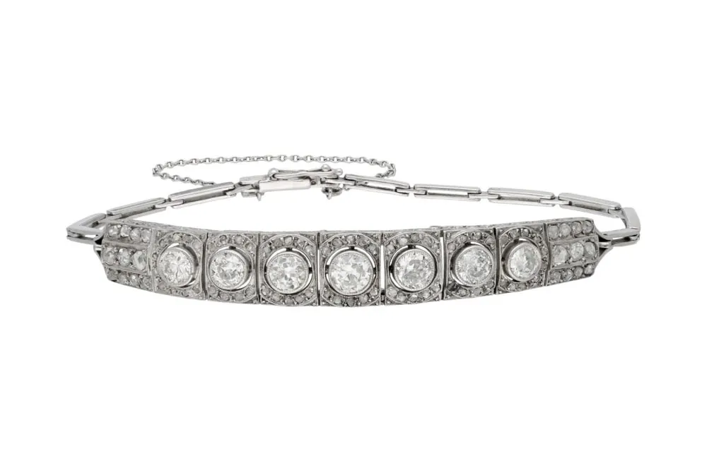 Гривна Art Deco от бяло злато 585, инкрустирана с диаманти ок. 2,50 ct