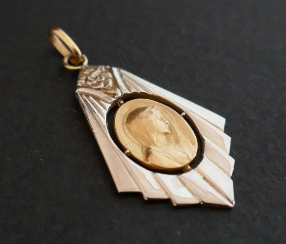 2 Златен медал Art Deco