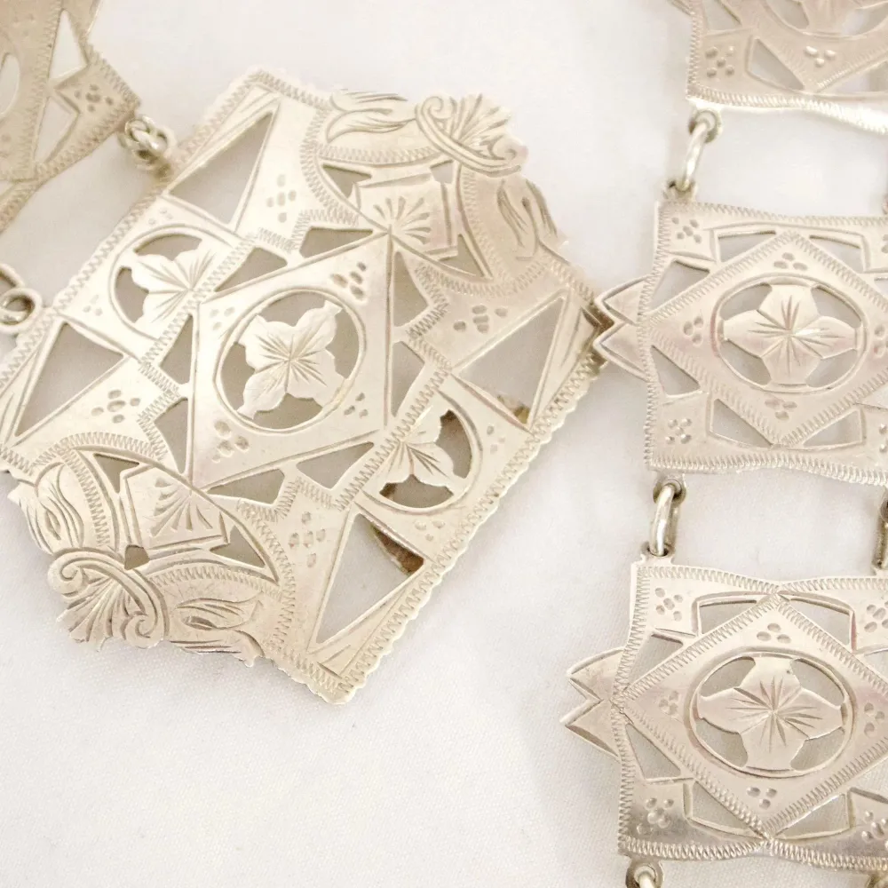 Колан от сребро Сребро Arts and Crafts, Бирмингам, около 1911 г.