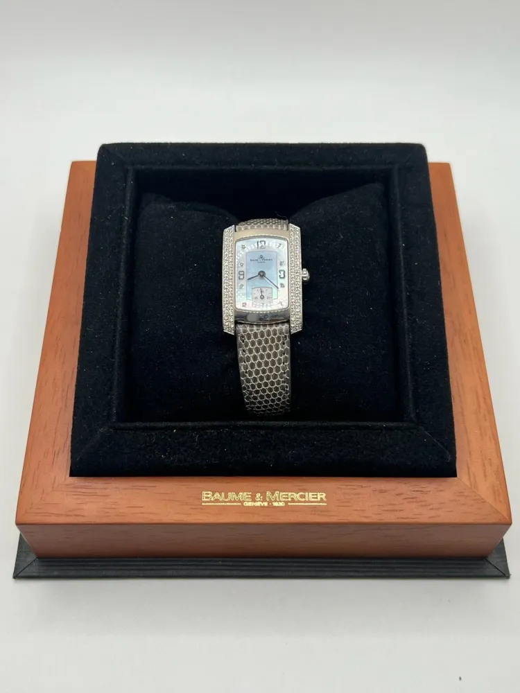 Baume & Mercier Hampton Milleis Бяло злато 18K и диаманти