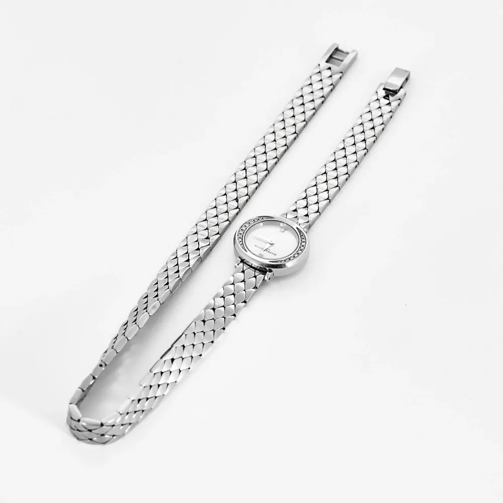 BAUME & MERCIER - Petite Promesse - Часовник от стомана с кръгъл корпус, кварцов механизъм и диаманти