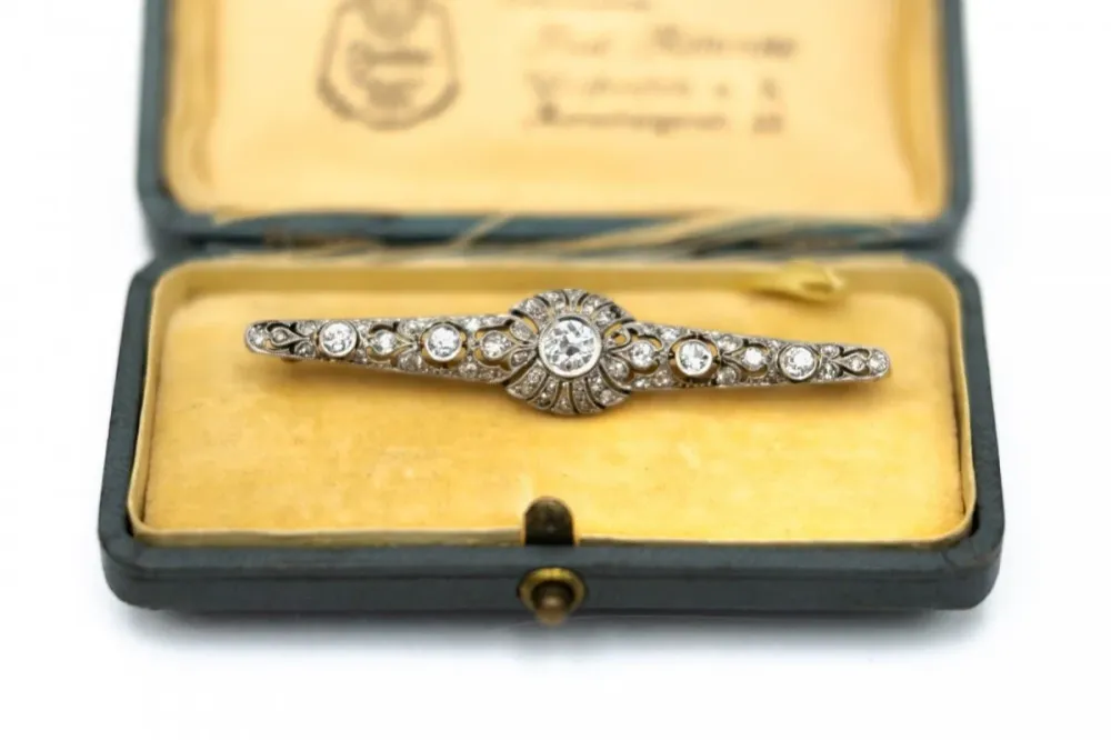 Брошка Belle Époque от жълто злато 585 и Платина, диаманти със стар шлиф 2,50 ct