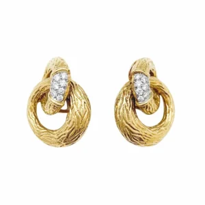 Обеци Boucheron в жълто злато и диаманти.