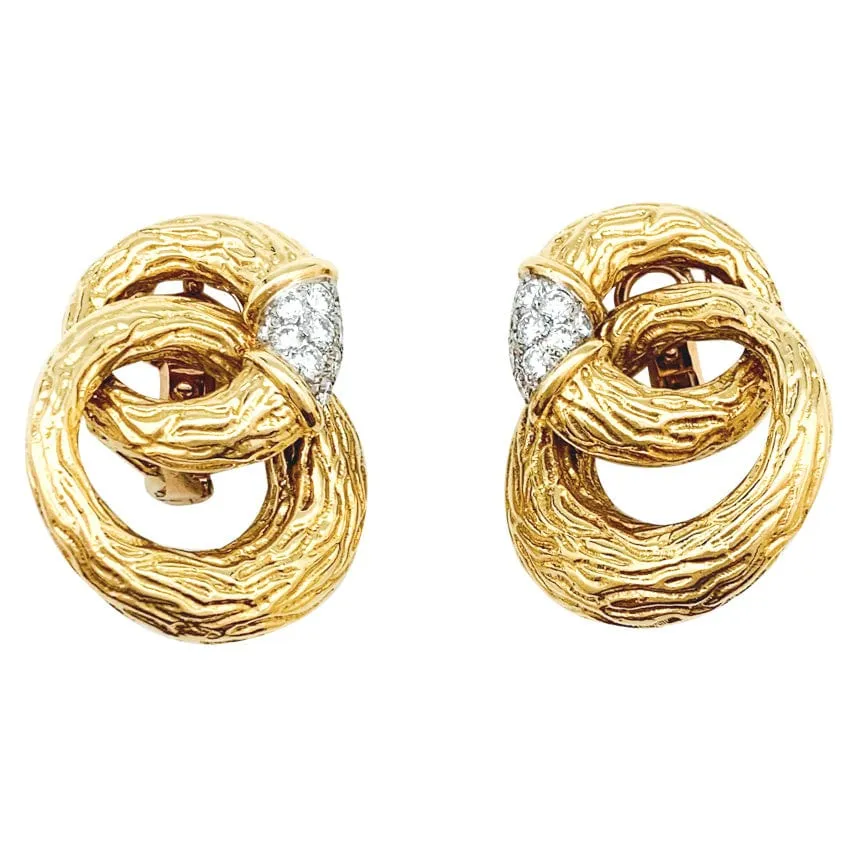 Обеци Boucheron в жълто злато и диаманти.