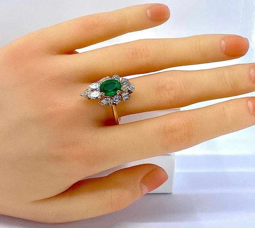 Пръстен Boucheron Изумрудени диаманти