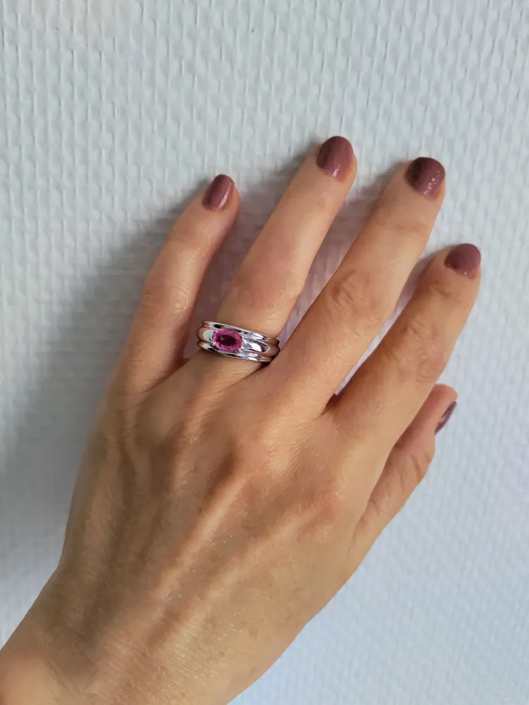 Пръстен Boucheron Аксел Сафир Роуз