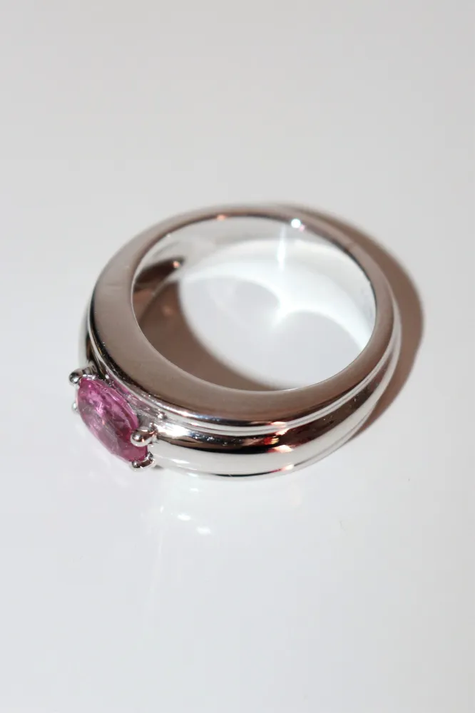 Пръстен Boucheron Аксел Сафир Роуз