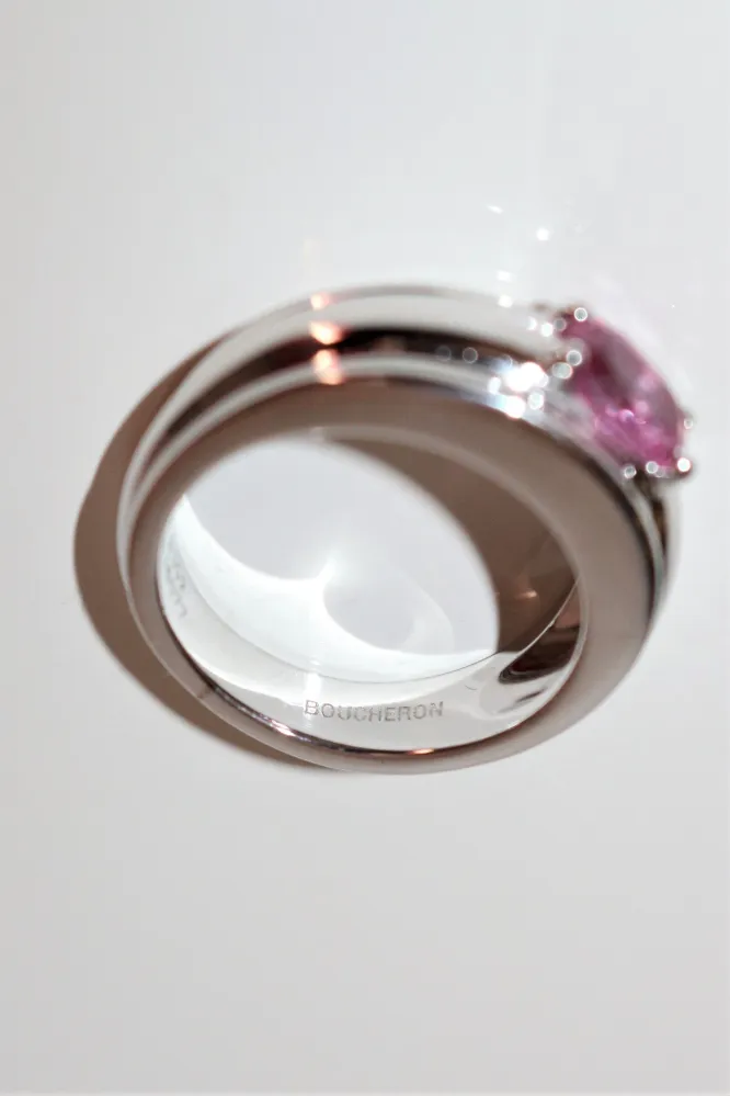 Пръстен Boucheron Аксел Сафир Роуз