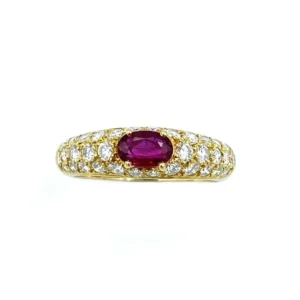 Boucheron. Пръстен с рубин и диамант