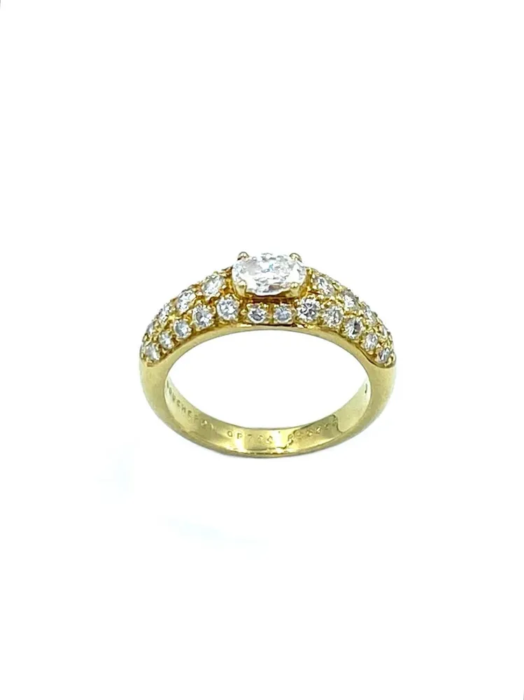 Boucheron. Винтидж пръстен от жълто злато и диамант