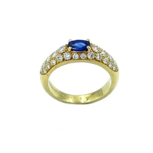 Boucheron. Винтидж пръстен от жълто злато, сапфир и диамант