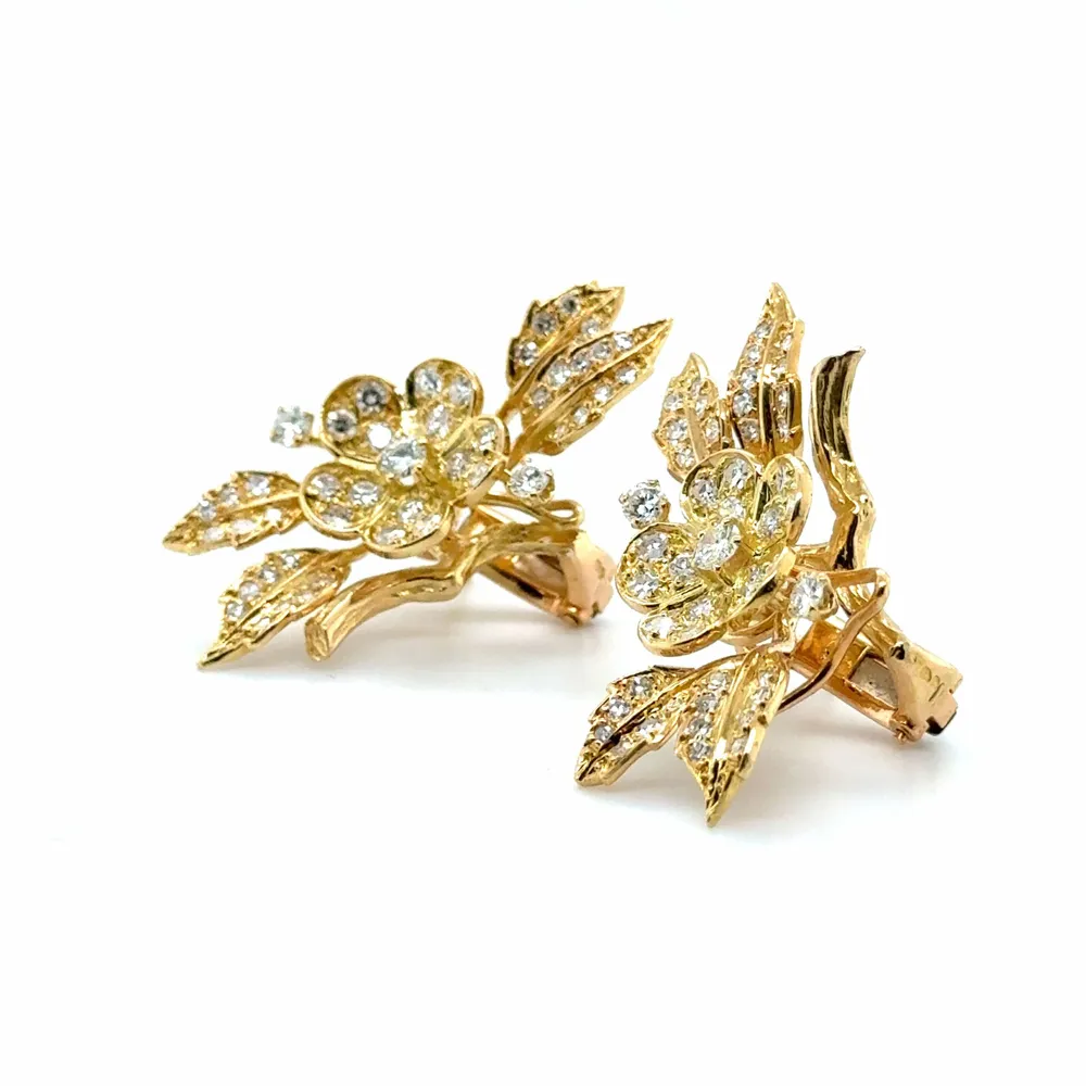 Boucheron - Обеци “Цвете” от жълто злато и диаманти