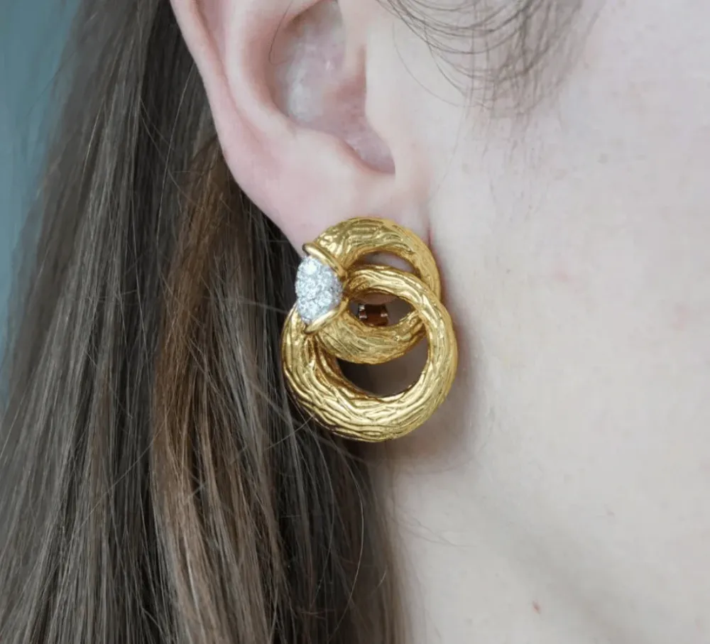 Boucheron - Обеци с клипс Жълто злато, Платина и диаманти