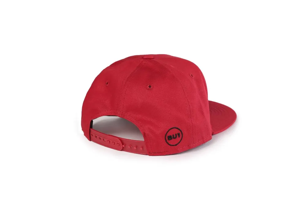 Шапка с козирка BU1 Red