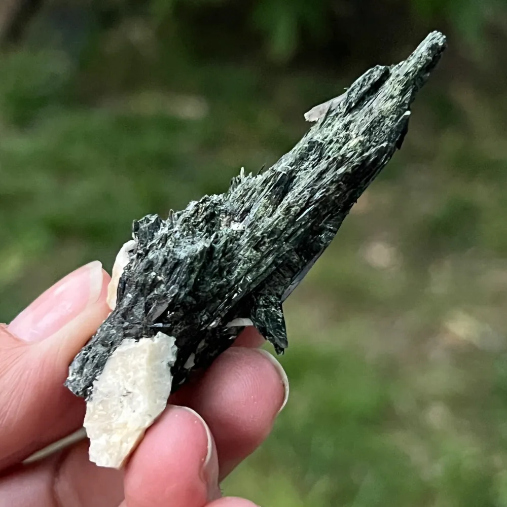 Cluster egirin mini smoky/black Zomba quartz m6
