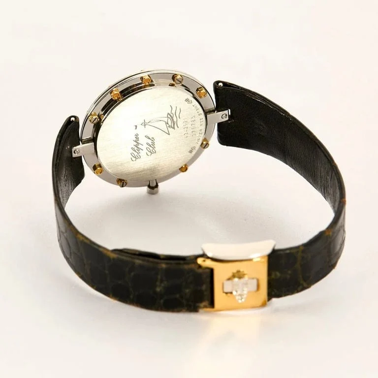 Часовник CORUM