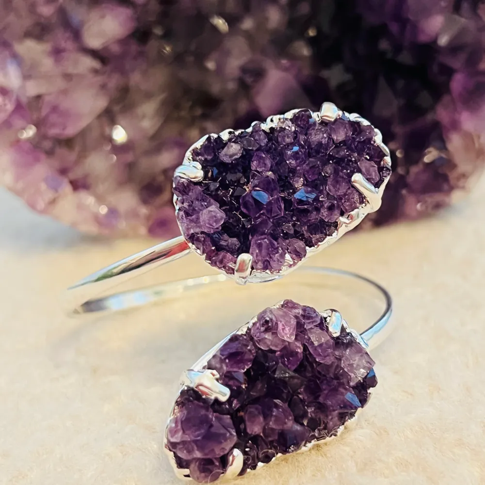 Регулируема гривна, издухана със сребърен Druzy Amethyst Brazil Модел 1