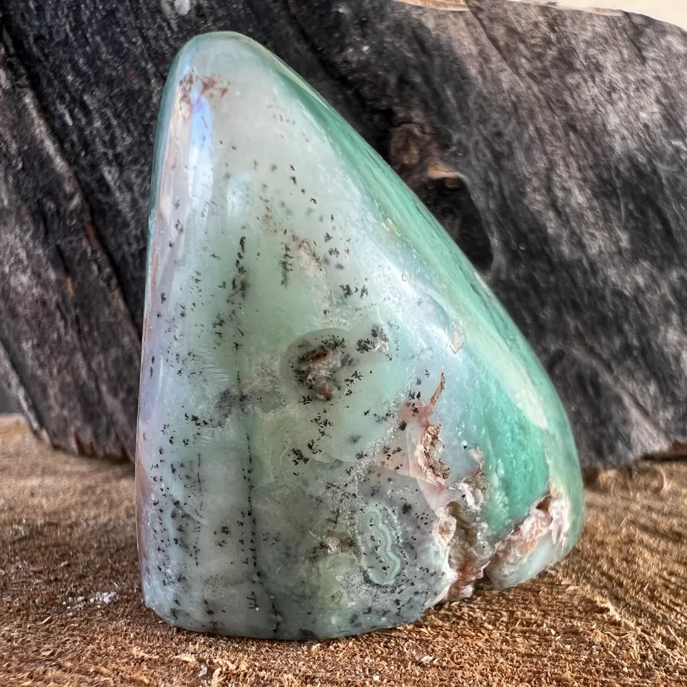 Emerald Chrysoprase Palmstone Model 16 от Зимбабве